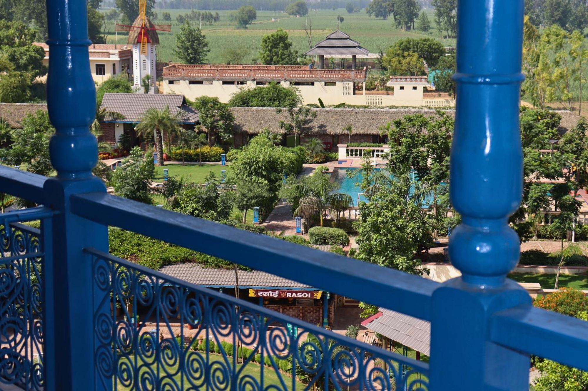 מלון Khatauli Namaste Dwaar - The Gateway To Rural India מראה חיצוני תמונה